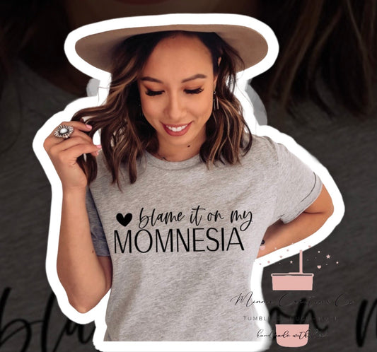 “MOMNESIA” Unisex Short Sleeve Tee